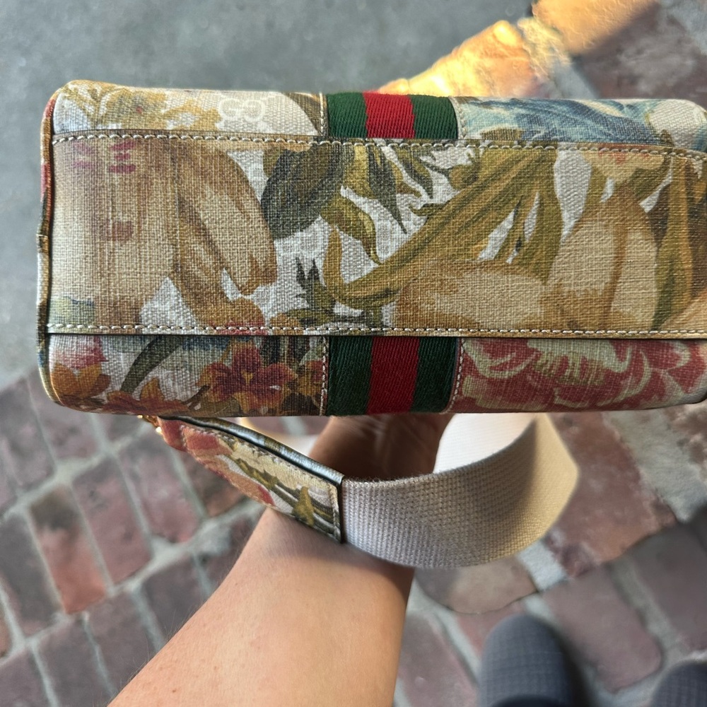 Like new Gucci GG Supreme Ophidia Water Flora bowler Mini - Picture 4 of 7